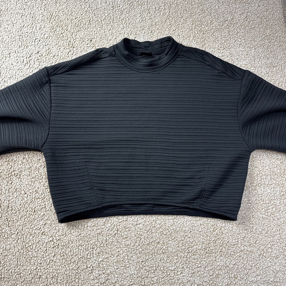 Prana Pleated Shirt Women's Large Black Casual Crew Neck Long Sleeve Outdoors